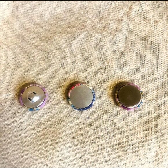 Cat flower Fabric Buttons - Picture 2 of 2